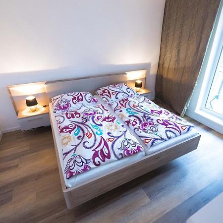 Bein Apartment With Parking Брно Экстерьер фото