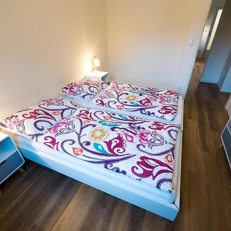 Bein Apartment With Parking Брно Экстерьер фото