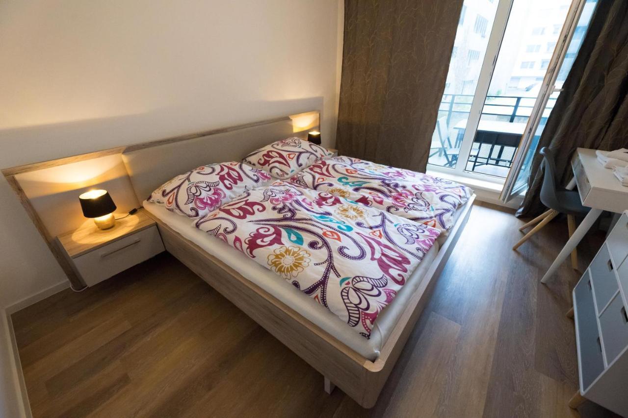 Bein Apartment With Parking Брно Экстерьер фото