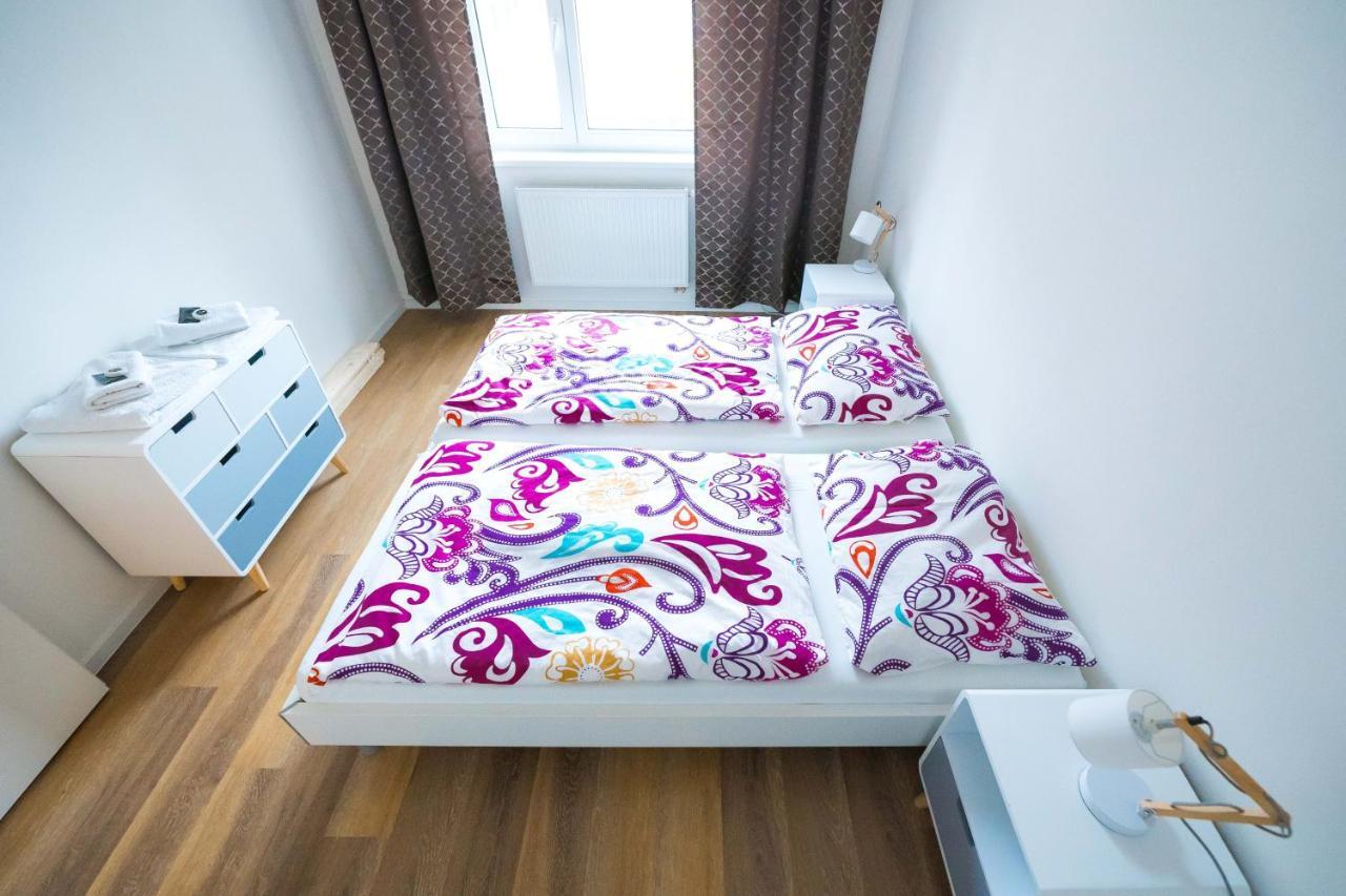 Bein Apartment With Parking Брно Экстерьер фото